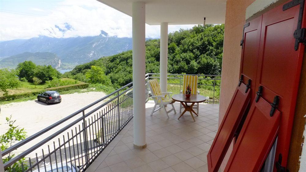 Hotel Rosalpina Riva del Garda Exterior foto